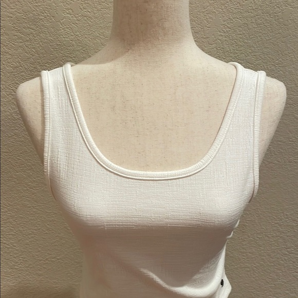 ROXY White Sleeveless Fitted Crop Tank Top SZ Lg - Picture 4 of 7
